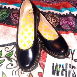 Dr Martens, Size 9